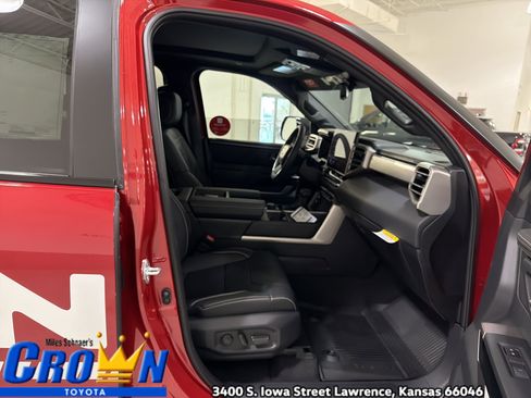 New 2026 Toyota Tundra Limited AWD/4WD image 36