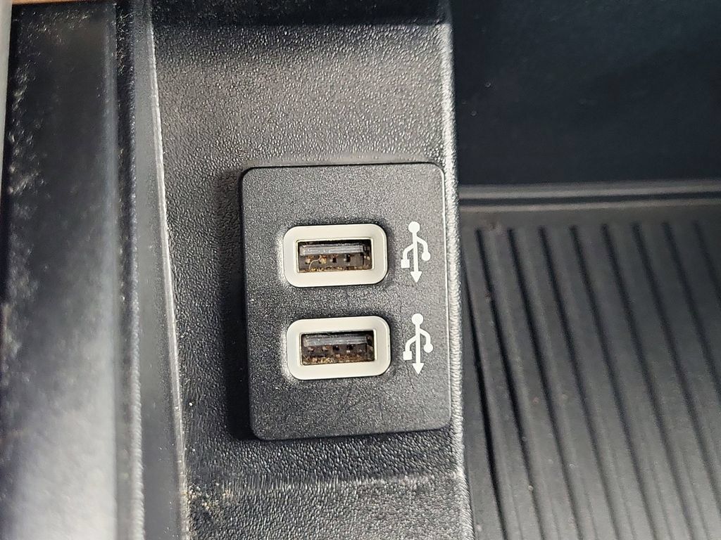 Used 2019 Ford F150 Lariat AWD/4WD image 36