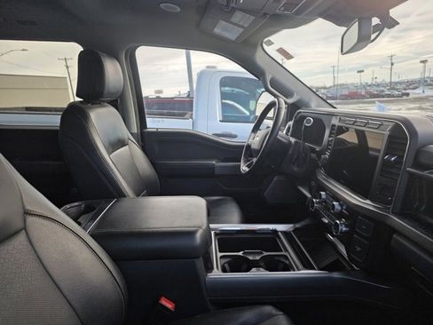 Used 2024 Ford F250 Lariat w/ Lariat Ultimate Package image 5