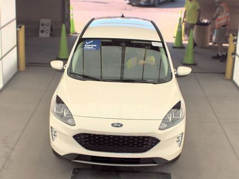 Used 2022 Ford Escape SEL AWD/4WD image 2