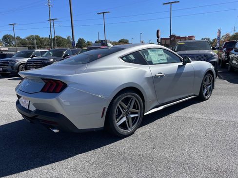 New 2025 Ford Mustang Coupe image 3