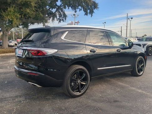 Used 2024 Buick Enclave Essence w/ Experience Buick Package image 4