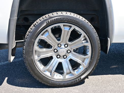 Used 2018 GMC Sierra 1500 Denali w/ Denali Ultimate Package image 12