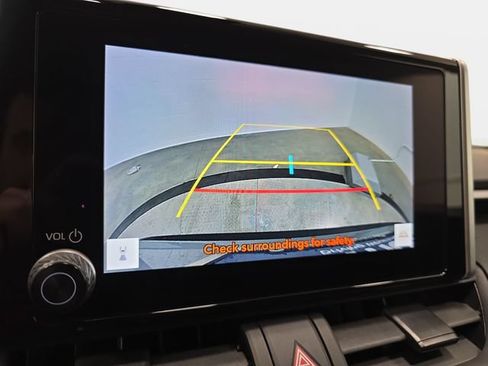 Certified 2024 Toyota RAV4 XLE AWD/4WD image 18