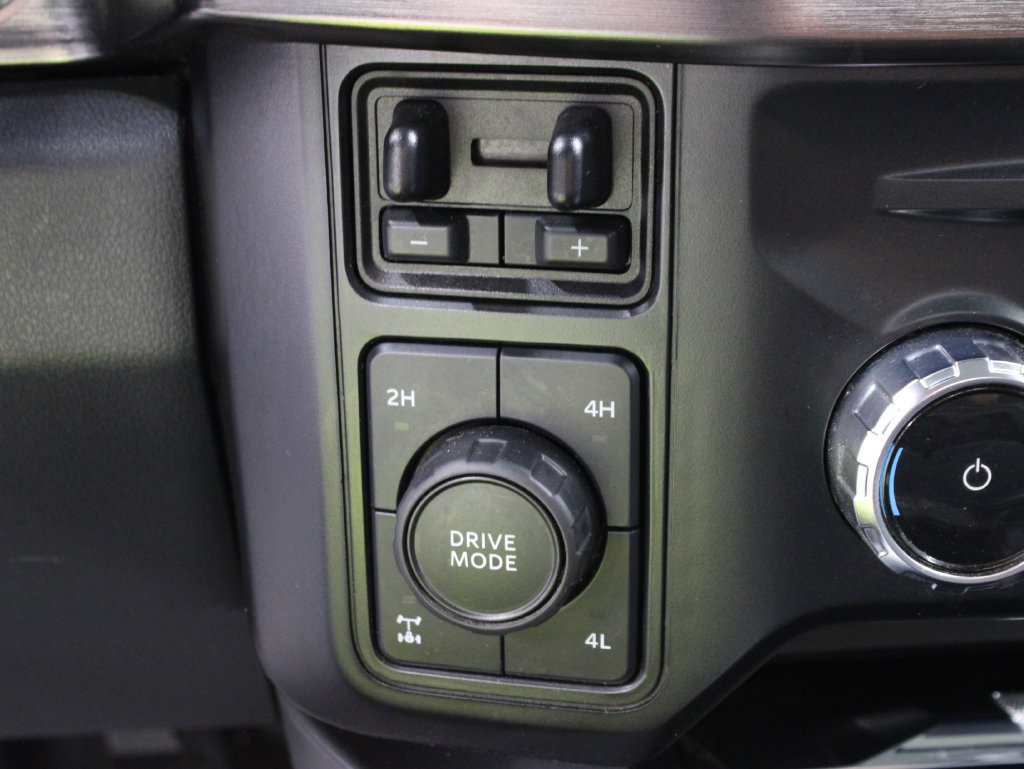 Used 2024 Ford F250 Lariat w/ Lariat Ultimate Package AWD/4WD image 72