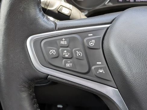 Used 2022 Chevrolet Equinox LT FWD image 25