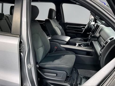 Used 2019 RAM 1500 Big Horn AWD/4WD image 28