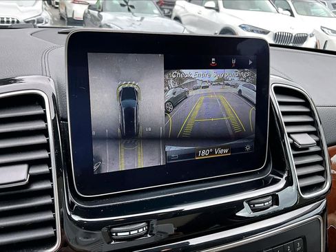 Used 2019 Mercedes-Benz GLS 550 4MATIC image 27