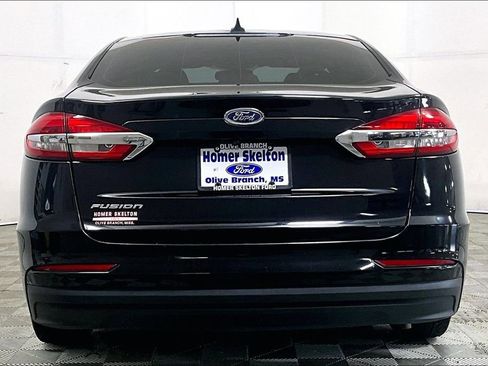 Used 2020 Ford Fusion S FWD image 4