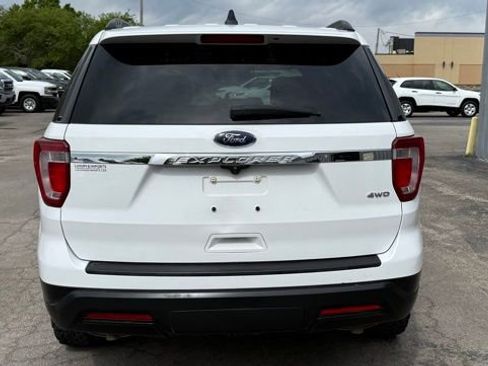 Used 2018 Ford Explorer 4WD image 4