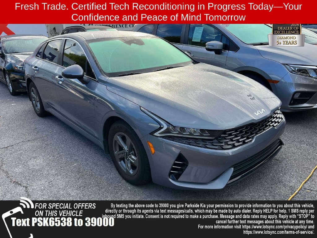 Used 2023 Kia K5 LXS FWD image 1