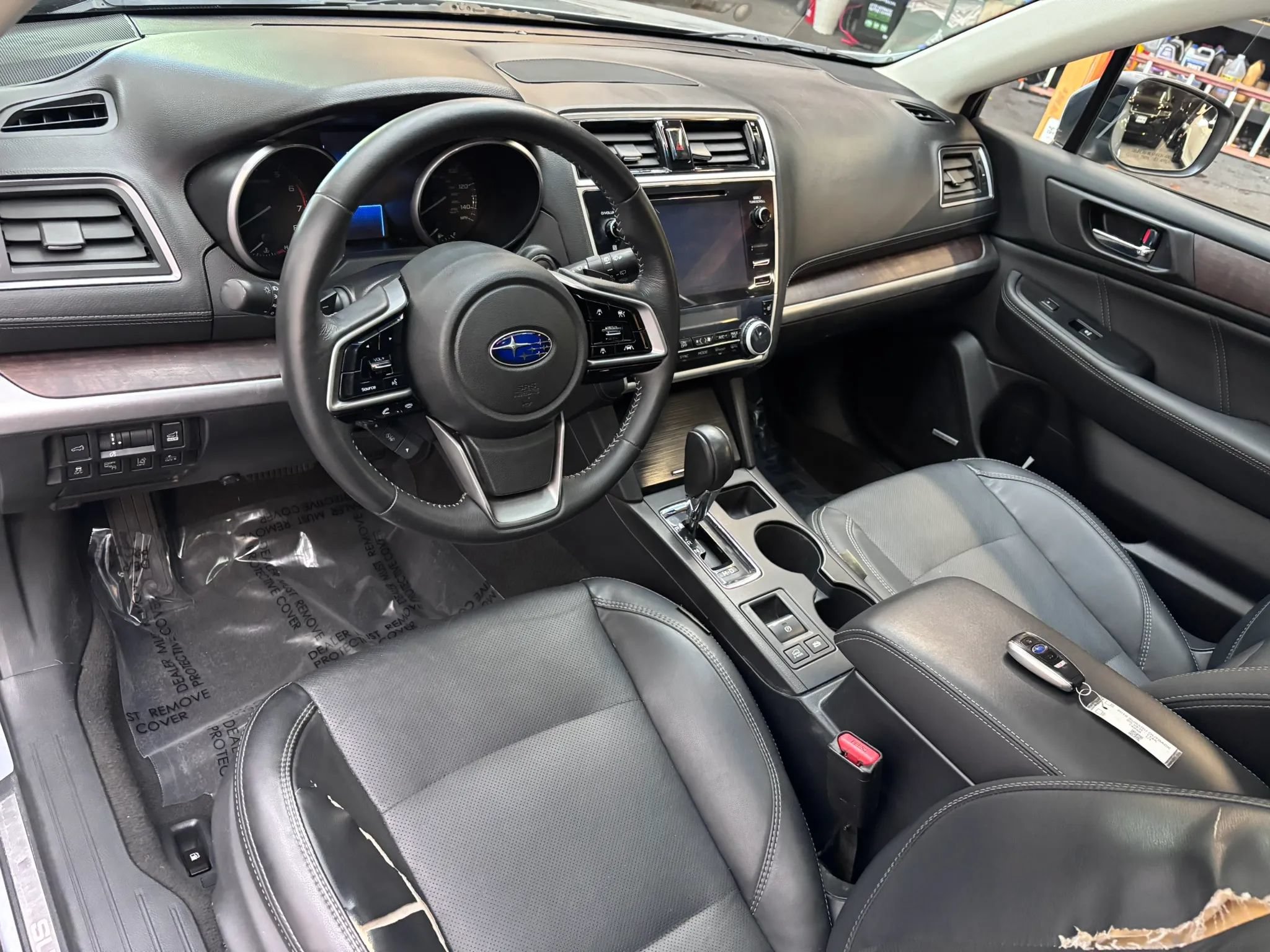 Used 2018 Subaru Outback 2.5i Limited AWD/4WD image 8