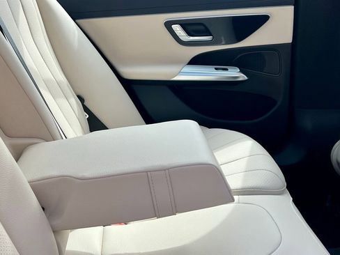 Certified 2026 Mercedes-Benz E 350 4MATIC Sedan image 16