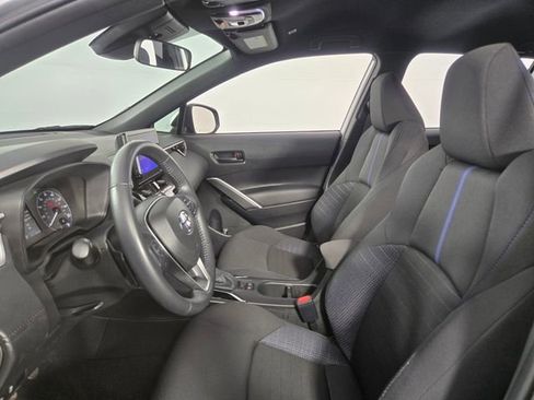 Used 2024 Toyota Corolla Cross SE image 14