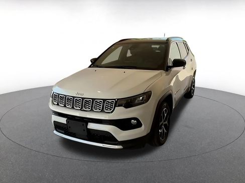Used 2025 Jeep Compass Limited AWD/4WD image 7