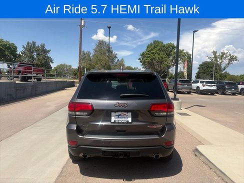Used 2021 Jeep Grand Cherokee Trailhawk w/ Premium Lighting Group AWD/4WD image 6