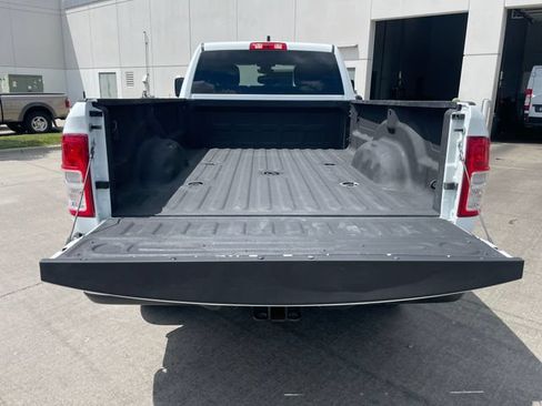 Used 2024 RAM 3500 Big Horn AWD/4WD image 23