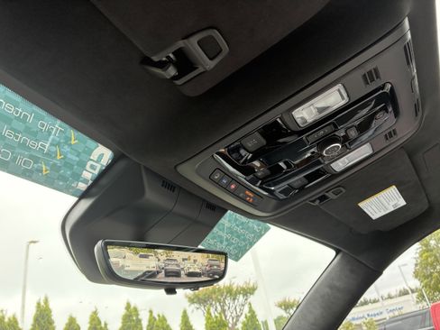 Used 2026 Cadillac Escalade Platinum Sport w/ LPO, Floor Liner Package AWD/4WD image 39