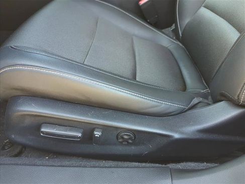 Used 2022 Honda Accord Sport image 11