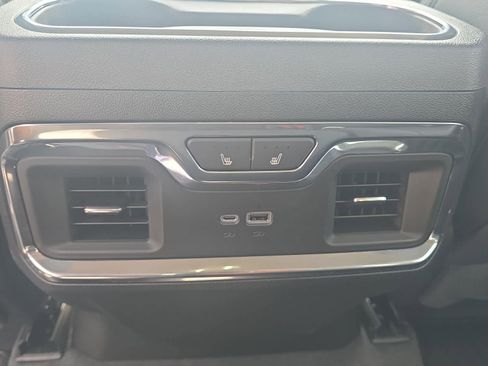 Used 2024 Chevrolet Silverado 1500 LTZ w/ LTZ Convenience Package II image 15