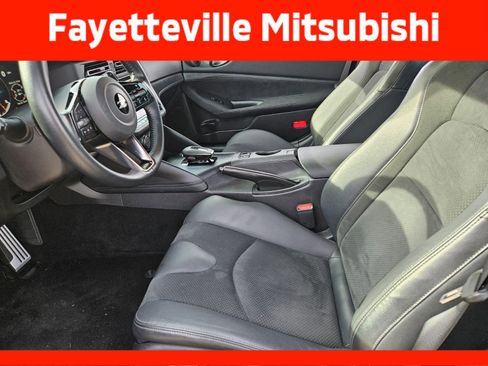 Used 2024 Nissan Z Performance w/ Floor Mat Package image 7