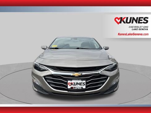 Used 2025 Chevrolet Malibu LT FWD image 12