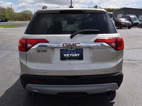 Used 2017 GMC Acadia SLT AWD/4WD image 27