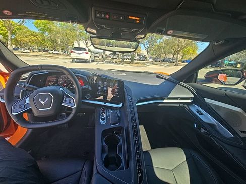 Used 2023 Chevrolet Corvette Stingray Preferred Cpe w/ Z51 Performance Package image 28