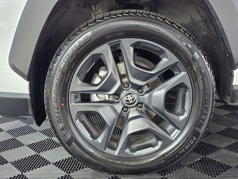 Used 2024 Toyota RAV4 Adventure image 11