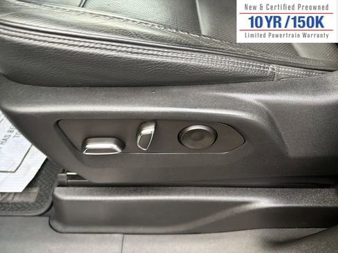 Used 2022 GMC Yukon Denali image 17