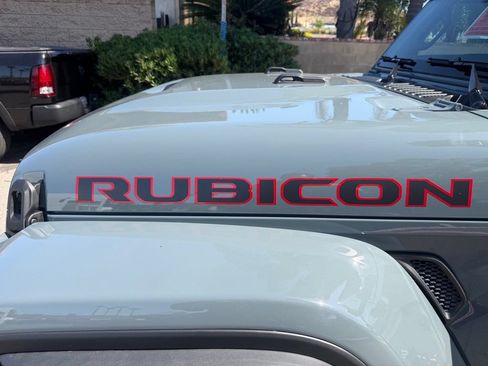 Used 2026 Jeep Wrangler Unlimited Rubicon AWD/4WD image 9