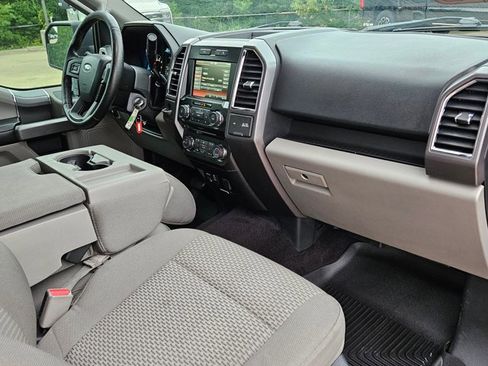 Used 2015 Ford F150 XLT w/ Equipment Group 302A Luxury RWD image 20