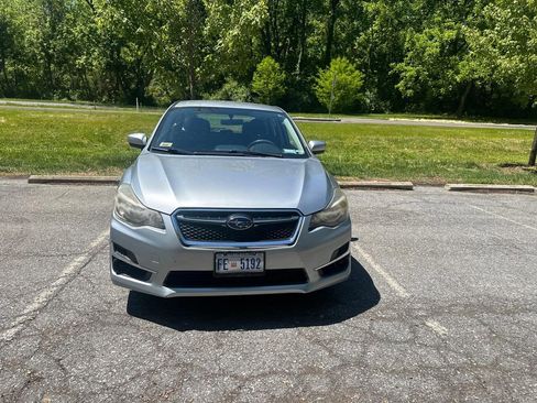 Used 2015 Subaru Impreza 2.0i Premium AWD/4WD image 2