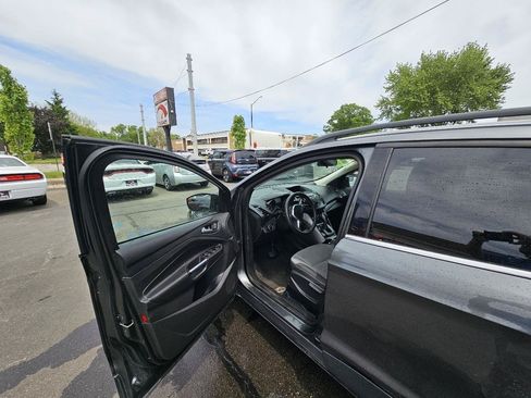 Used 2016 Ford Escape SE w/ Cargo Utility Package FWD image 18