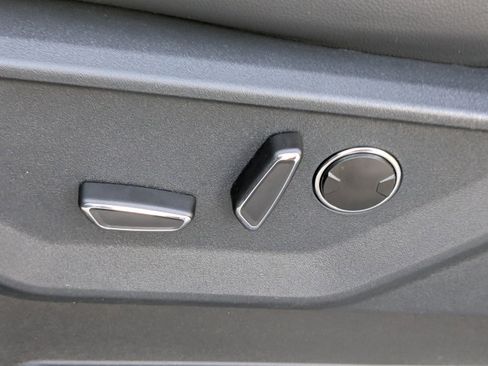 New 2025 Ford F150 Lariat w/ Equipment Group 502A High image 21