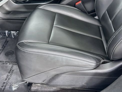 Used 2024 Cadillac Lyriq Tech RWD image 21