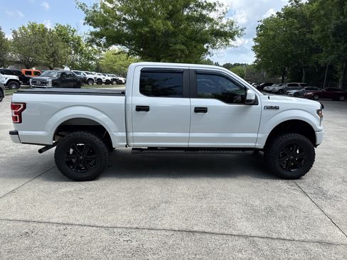 Used 2018 Ford F150 XL w/ Equipment Group 101A Mid AWD/4WD image 8