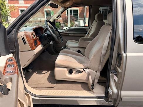 Used 2002 Ford F250 XLT RWD image 10