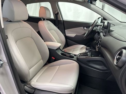 Used 2023 Hyundai Kona Limited image 22