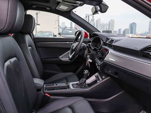 Used 2023 Audi Q3 2.0T Premium w/ 19" Wheel Package image 23