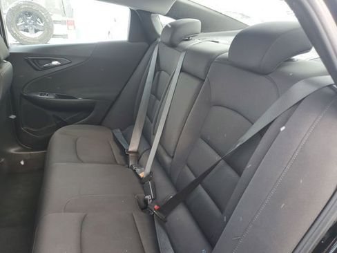 Used 2022 Chevrolet Malibu LT image 30