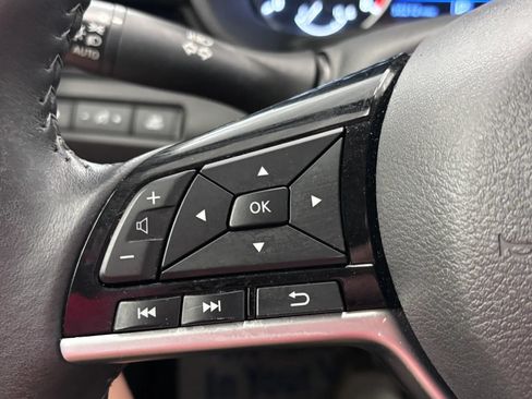 Used 2024 Nissan Altima 2.5 SV w/ SV Premium Package AWD/4WD image 47
