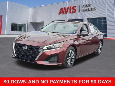 Used 2025 Nissan Altima 2.5 SV FWD image 1