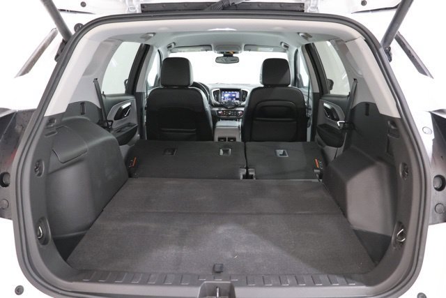 Used 2023 GMC Terrain SLT w/ Tech Package AWD/4WD image 34