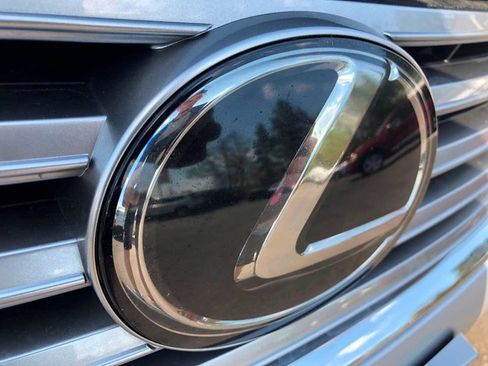 Used 2011 Lexus LS 460 AWD w/ Luxury Value Edition image 34