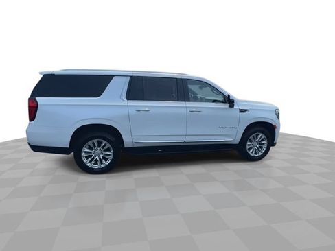 Used 2021 GMC Yukon XL SLT w/ Rear Media and Nav Package AWD/4WD image 9
