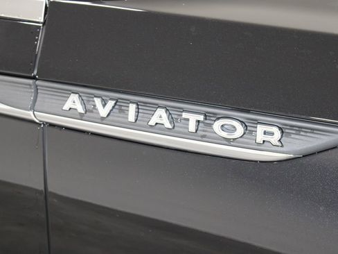 New 2026 Lincoln Aviator Reserve image 11