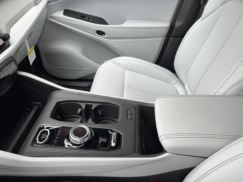 New 2026 Jeep Cherokee Limited AWD/4WD image 31