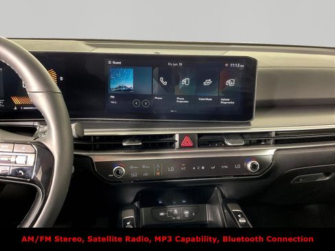 Certified 2026 Kia Sorento S w/ S Panoramic Sunroof Package FWD image 9
