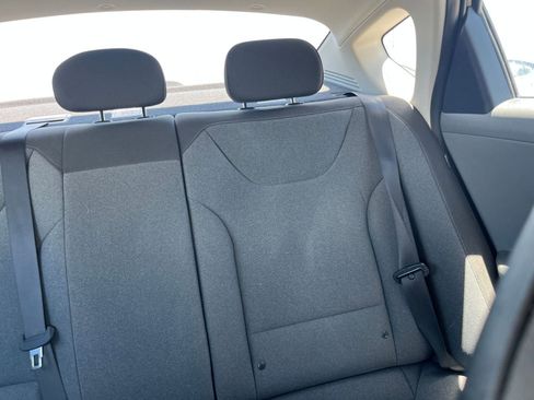 Used 2025 Kia K4 FWD image 36